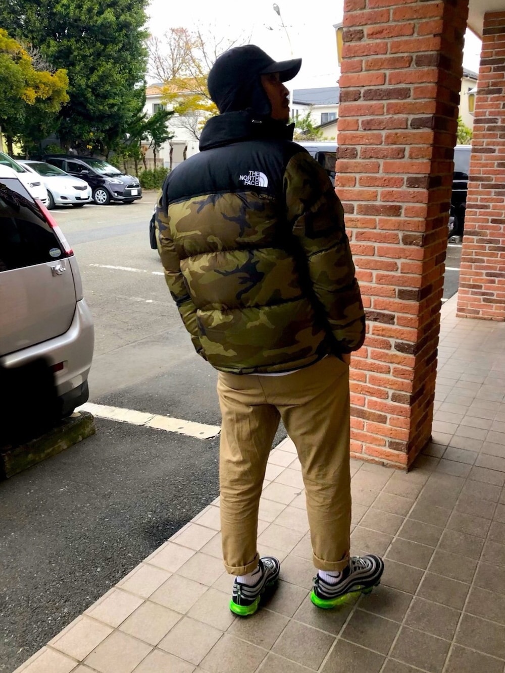 「ブロンコビリー、オトナカジュアル、冬アウター、ノースフェイス、ヌプシ、フライトキャップ」｜「THE NORTH FACEのTHE NORTH FACE / ノベルティー ヌプシ ジャケット（ダウンジャケット/コート、その他）」を使った、スカピさん（メンズ・170cm）の冬コーディネートの1枚目の写真