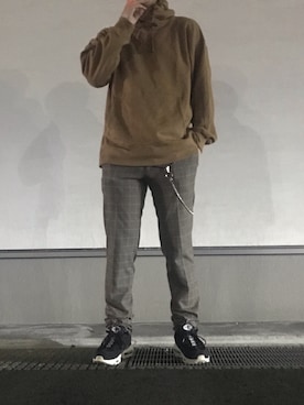 「MR.GENTLEMAN（ミスタージェントルマン）のアイテム（パーカー）」を使った、ハルナバッチーンさん（メンズ・180cm）の秋コーディネート