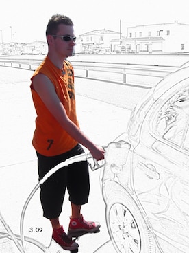 塔弁さんのコーディネート