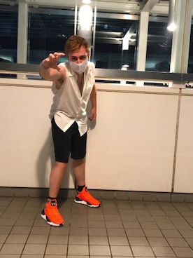「AAPE BY A BATHING APE（エーエイプバイアベイシングエイプ）のアイテム（パンツ）」を使った、塔弁さん（メンズ・172cm）の夏コーディネート