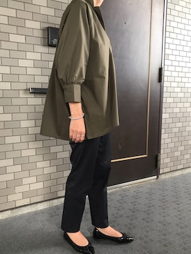 「袖ボリューム」｜「アイテム（バレエシューズ）」を使った、akkoさん（レディース・155cm）の秋コーディネート