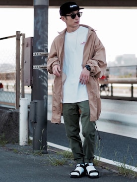 「Leyline」｜「アイテム（ステンカラーコート）」を使った、yuumaさん（メンズ・173cm）の春コーディネート