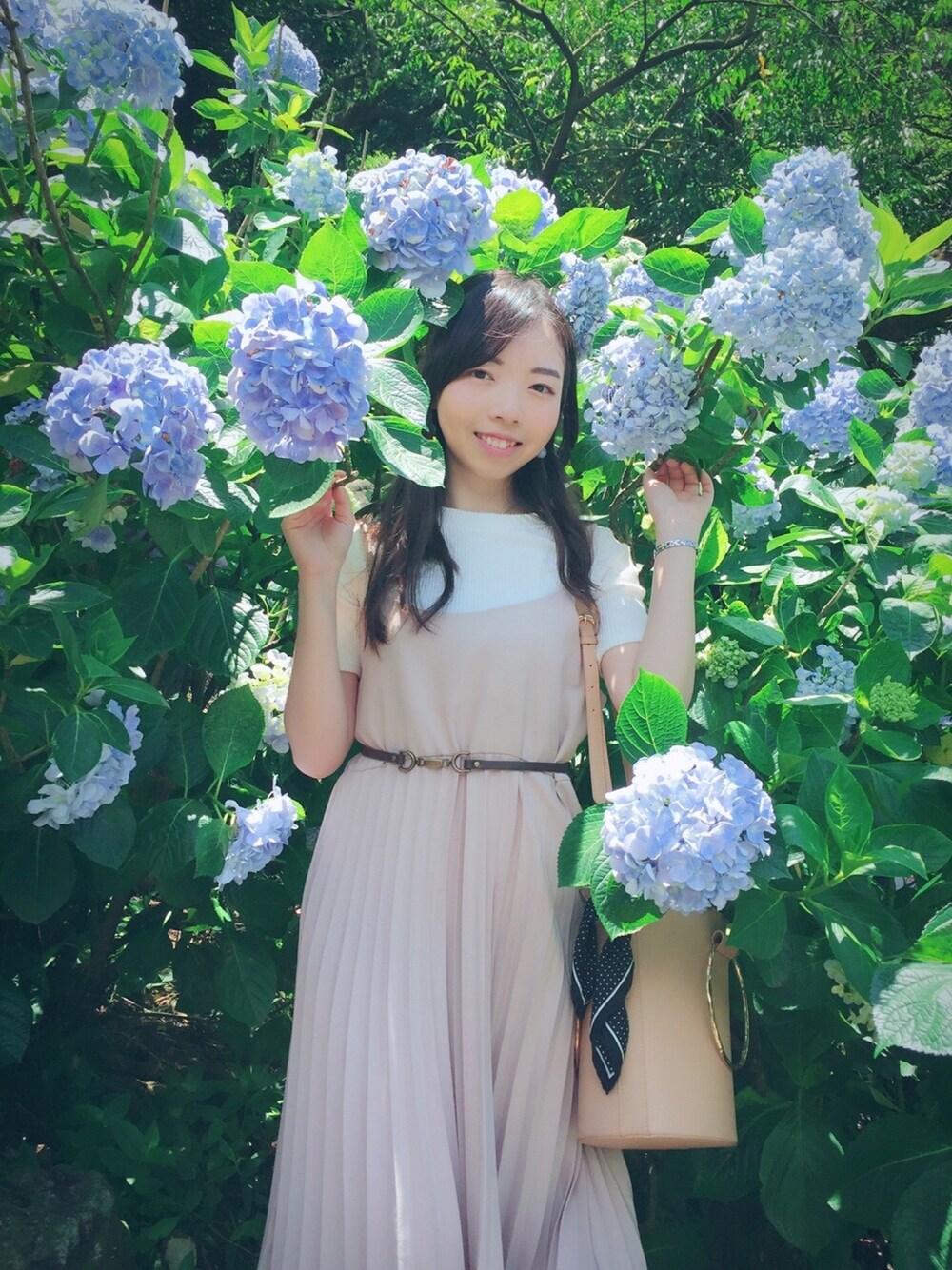 「夏、夏コーデ、あじさい、休日スタイル、ootd、outfit」｜「RANDAのアイテム（バッグ、ベージュ系）」を使った、alicealice0305さん（レディース・153cm）の夏コーディネートの1枚目の写真