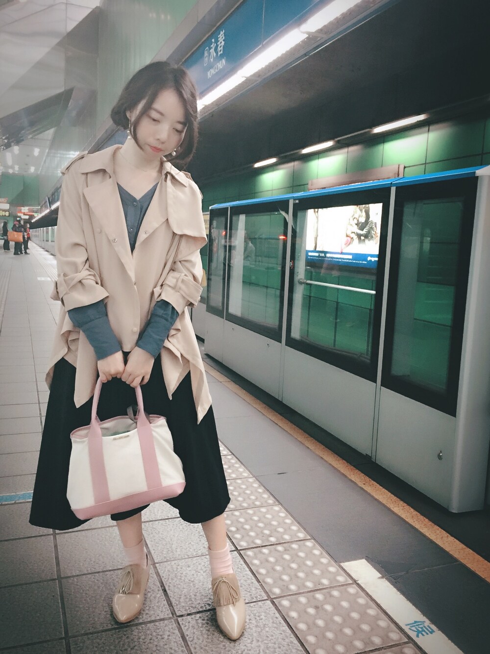 「秋、秋コーデ、仕事コーデ、ootd、outfit」｜「RANDAのアイテム（シューズ、ベージュ系）」を使った、alicealice0305さん（レディース・153cm）の秋コーディネートの1枚目の写真