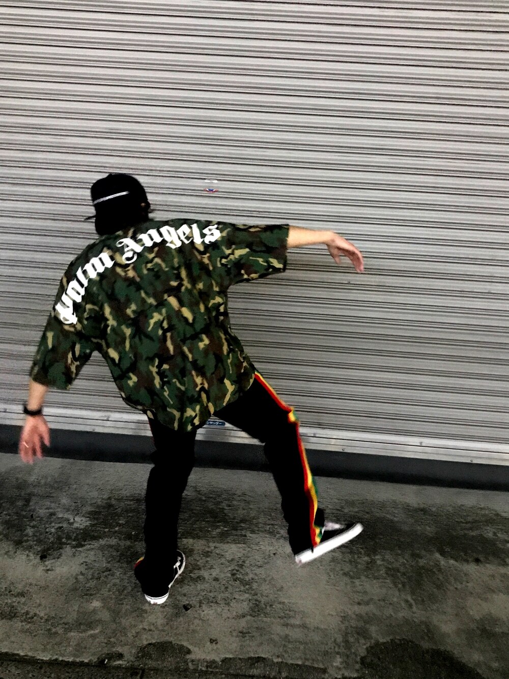 「PALM ANGELS、LHP、LHP名古屋、ストリート、キャップ、スケータースタイル」｜「palmangelsのアイテム（Tシャツ/カットソー、グリーン系）」を使った、相川直輝さん（メンズ・172cm）の夏コーディネートの1枚目の写真