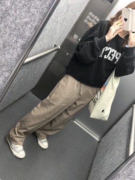 「OZOC（オゾック）のアイテム（スウェット）」を使った、鈴木さん（レディース・154cm）の秋コーディネート