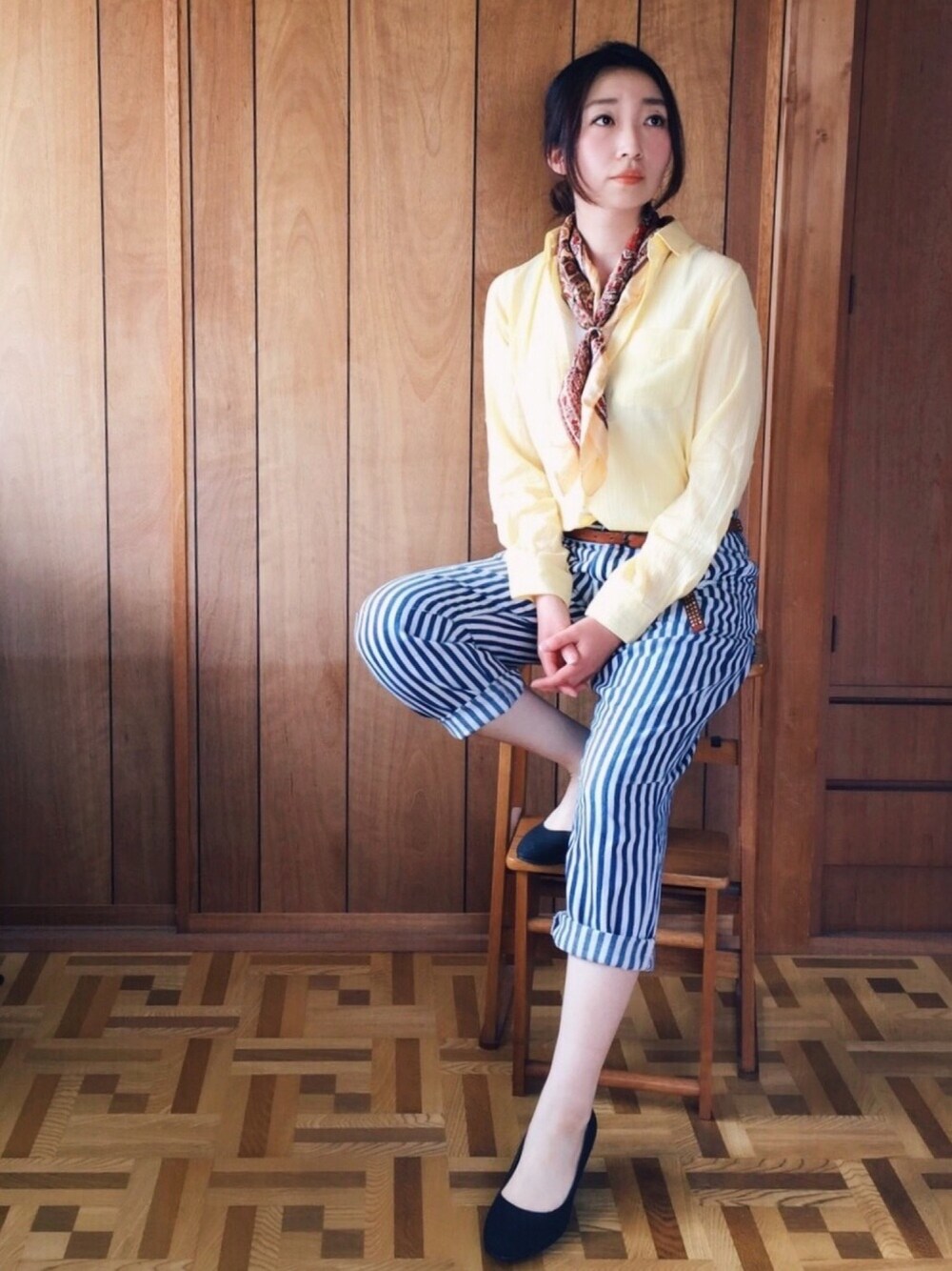 「ベルイエロー、大人カジュアル、きれいめカジュアル、シャツスタイル、黒パンプス、春コーデ、夏コーデ、美女と野獣キャンペーン、エルメス」｜「coenのコットンボイルブラウス（シャツ/ブラウス、イエロー系）」を使った、TARÖSUKEさん（レディース・161cm）の春コーディネートの1枚目の写真
