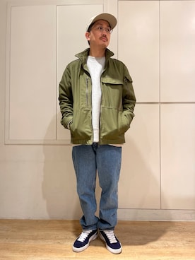 「AVIREX（アヴィレックス）のアイテム」を使った、MASAYAさん（メンズ・165cm）の春コーディネート