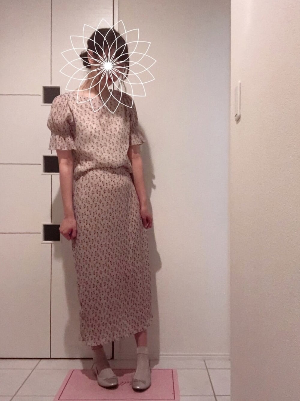 「夏コーデ、one after another NICE CLAUP、セットアップ、休日スタイル、プチプラコーデ」｜「one after another NICE CLAUPのアイテム（トップス、ベージュ系）」を使った、ちぇるさん（レディース・166cm）の夏コーディネートの1枚目の写真