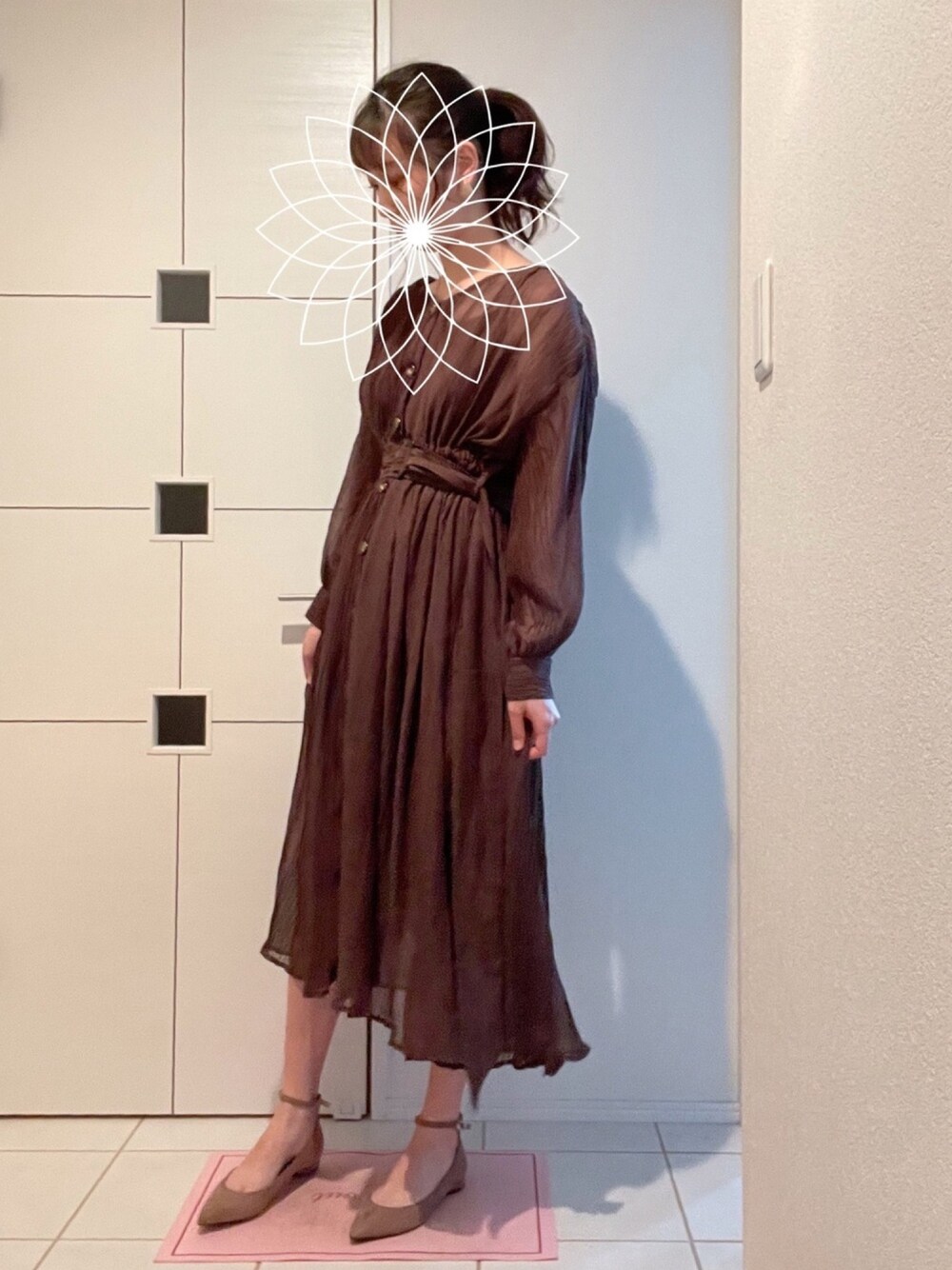 「初夏コーデ、ブラウンコーデ、ワントーンコーデ、ワンピース、パンプス、プチプラコーデ、これが私をアゲる服」｜「one after another NICE CLAUPのドットガウンワンピース（ワンピース、ブラウン系）」を使った、ちぇるさん（レディース・165cm）の春コーディネートの1枚目の写真