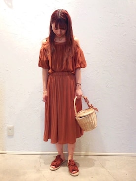 「アイテム（ショルダーバッグ、イエロー系）」を使った、nozomiさん（レディース・163cm）の春コーディネート