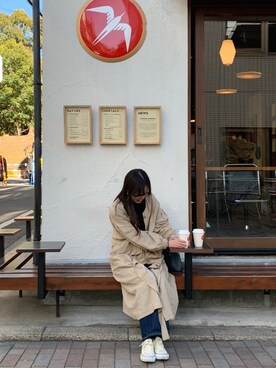 「LOWRYS FARM（ローリーズファーム）のCONEハイライズワイドデニム　800874（デニムパンツ）」を使った、izumiさん（レディース・159cm）の冬コーディネート