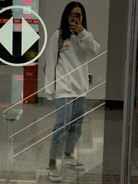 「VANS（バンズ）のアイテム（バックパック/リュック）」を使った、Yummyee-さん（レディース・156cm）の冬コーディネート