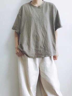 バタ子さんの「マイアミバックプリントTシャツ」を使ったコーディネート