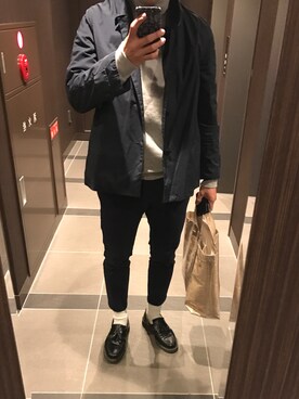 「URBAN RESEARCH（アーバンリサーチ）のアイテム（その他トップス）」を使った、Ryumaさん（メンズ・184cm）の冬コーディネート