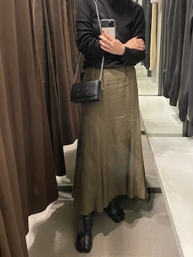 「マルジェラ」｜「アイテム（財布/小物）」を使った、7さん（レディース・157cm）の冬コーディネート