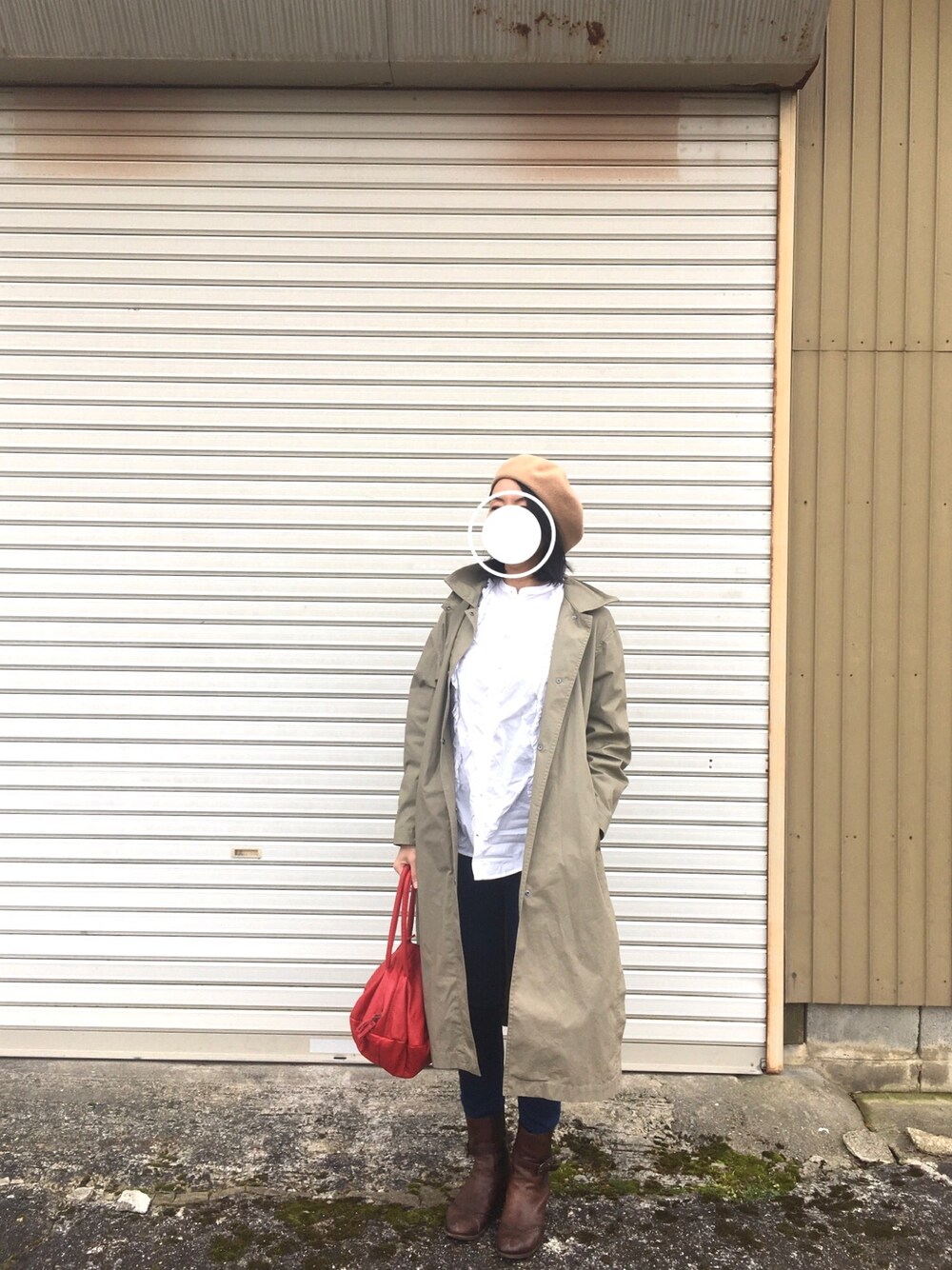 「UNIQLO U、sizeS」｜「ANVOCOEURのアイテム（ハンドバッグ、レッド系）」を使った、n*さん（レディース・162cm）の冬コーディネートの1枚目の写真
