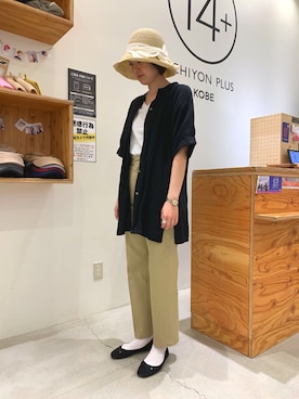 「FORK&SPOON」｜「アイテム（パンツ）」を使った、14+ イオンモール旭川駅前店 スタッフさん（レディース・165cm）の春コーディネート