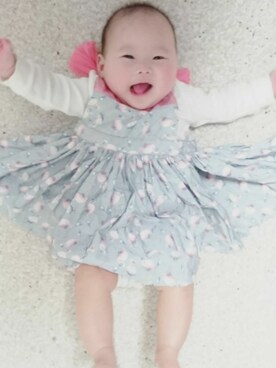 「アイテム（スタイ/よだれかけ、グレー系）」を使った、スージーさん（キッズ・70cm）の冬コーディネート