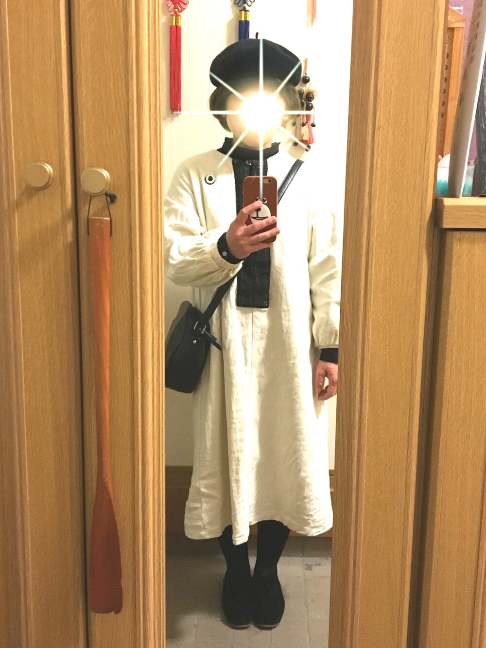 「今日のコーデ、ちょっとおめかし」｜「しまむらのアイテム（ショルダーバッグ、ブラック系）」を使った、まっきさん（レディース・148cm）の春コーディネートの1枚目の写真