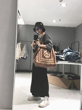 「STUSSY（ステューシー）のアイテム（バッグ、その他）」を使った、Win Chanさん（レディース・160cm）の夏コーディネート