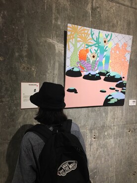 「VANS（バンズ）のアイテム（バックパック/リュック、ブラック系）」を使った、Win Chanさん（レディース・160cm）の秋コーディネート