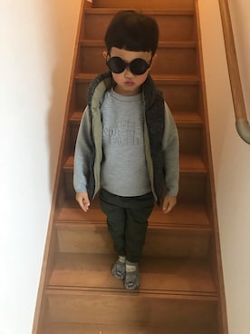 「COMME CA DU MODE（コムサデモード）のアイテム」を使った、Miiiinaさん（キッズ・110cm）の冬コーディネート