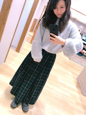 「グレーニット」｜さ り ーさん（レディース・154cm）の冬コーディネート