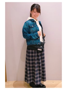 「ジージャン」｜「アイテム（その他アウター）」を使った、さ り ーさん（レディース・154cm）の秋コーディネート