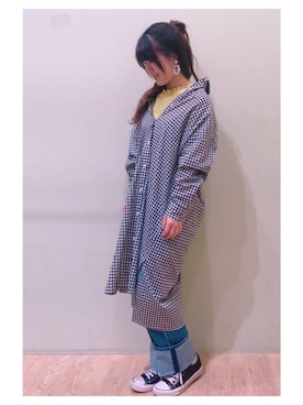 「earth music&ecology（アースミュージックアンドエコロジー）のCOTTON USAデニムパンツ(ストレート) 〇（デニムパンツ）」を使った、さ り ーさん（レディース・154cm）の冬コーディネート