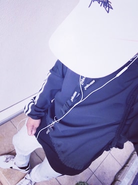 「palace」｜「アイテム（アクセサリー）」を使った、RYO (瞭) (료)さん（メンズ・168cm）の冬コーディネート