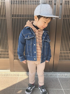 「no brand（ノーブランド）のアイテム（デニムジャケット）」を使った、Shizuka Miyakeさん（キッズ・100cm）の春コーディネート