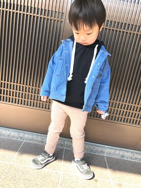 「no brand（ノーブランド）のアイテム（デニムジャケット）」を使った、Shizuka Miyakeさん（キッズ・100cm）の春コーディネート