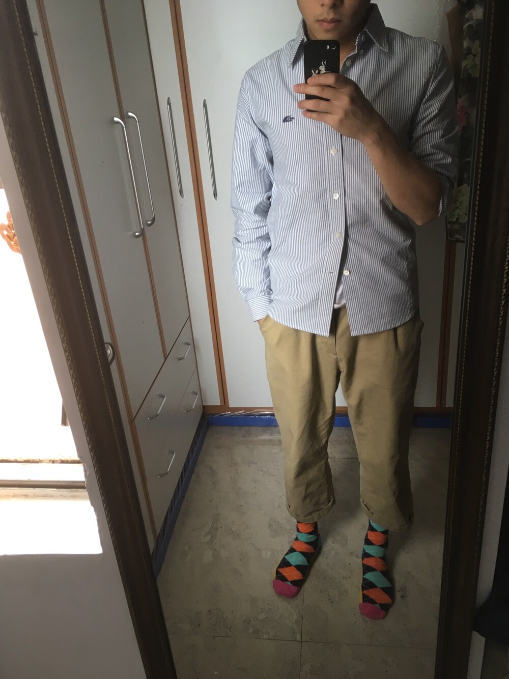 「spring、shirts、casual、smart casual、layering、pattern、stripe、socks、colourful、THE NORTH FACE」｜「FR2のアイテム（ファッション雑貨、ブラック系）」を使った、Jake Twhさん（メンズ・173cm）の春コーディネートの1枚目の写真