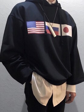 「Gosha Rubchinskiy（ゴーシャラブチンスキー）のアイテム（パーカー）」を使った、樋口さん（メンズ・165cm）の冬コーディネート