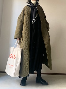 「Libra Cue（リブラ キュー）のアイテム（その他アウター）」を使った、𝙰 𝚈 𝚄 𝙼 𝙸さん（レディース・164cm）の冬コーディネート
