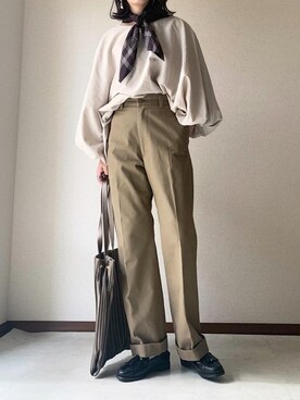 「ISOOK（アイスー）のアイテム（Tシャツ/カットソー）」を使った、𝙰 𝚈 𝚄 𝙼 𝙸さん（レディース・164cm）の冬コーディネート