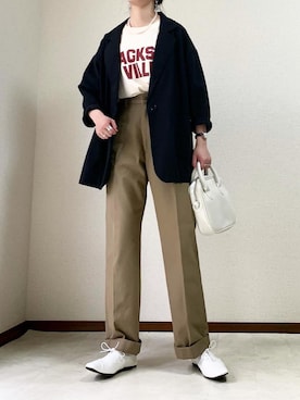 「アイテム（チノパンツ）」を使った、𝙰 𝚈 𝚄 𝙼 𝙸さん（レディース・164cm・20代）の春コーディネート