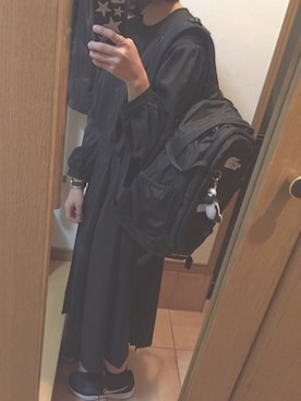 「アイテム（バングル/リストバンド）」を使った、hikariさん（レディース・159cm・20代）の秋コーディネート