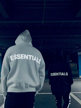 「FOG ESSENTIALS（エフオージーエッセンシャルズ）のアイテム（ナイロンジャケット）」を使った、inatomo1997さん（メンズ・178cm）の夏コーディネート