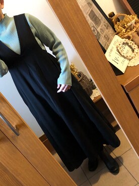 「ELENCARE DUE（エレンカーレデュエ）のアイテム（ジャンパースカート）」を使った、kinaさん（レディース・155cm）の冬コーディネート