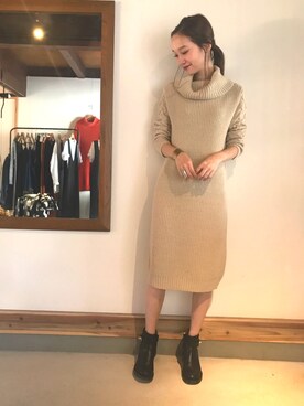 「GIVENCHY（ジバンシイ）のアイテム」を使った、mioさん（レディース・166cm）の秋コーディネート