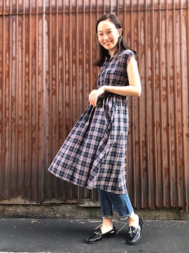 「GUCCI（グッチ）のアイテム（シューズ）」を使った、mioさん（レディース・166cm）の夏コーディネート