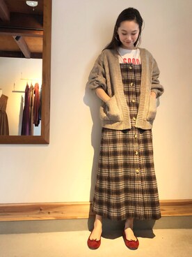 「URBAN RESEARCH ROSSO WOMEN（アーバンリサーチ　ロッソ）のアイテム（ジャンパースカート）」を使った、mioさん（レディース・166cm）の秋コーディネート