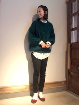 「Acne Studios（アクネストゥディオズ）のACNE STUDIOS SKIN 5 BLACK（デニムパンツ）」を使った、mioさん（レディース・166cm）の冬コーディネート