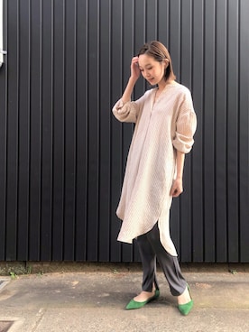 「EARIH（アーリ）のアイテム（パンツ）」を使った、mioさん（レディース・166cm）の春コーディネート