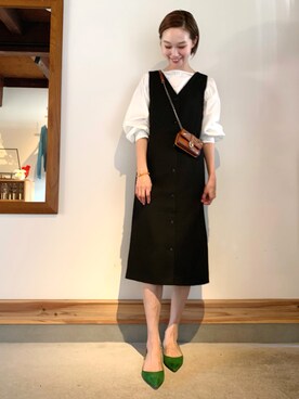「URBAN RESEARCH ROSSO WOMEN（アーバンリサーチ　ロッソ）のアイテム（ジャンパースカート）」を使った、mioさん（レディース・166cm）の秋コーディネート