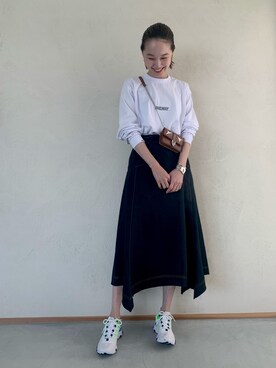 「EARIH（アーリ）のアイテム（スカート）」を使った、mioさん（レディース・166cm）の春コーディネート