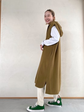 「EARIH（アーリ）のアイテム（パンツ）」を使った、mioさん（レディース・166cm）の秋コーディネート