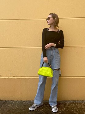 「mignon（ミニョン）のアイテム（デニムパンツ）」を使った、mioさん（レディース・166cm）の冬コーディネート